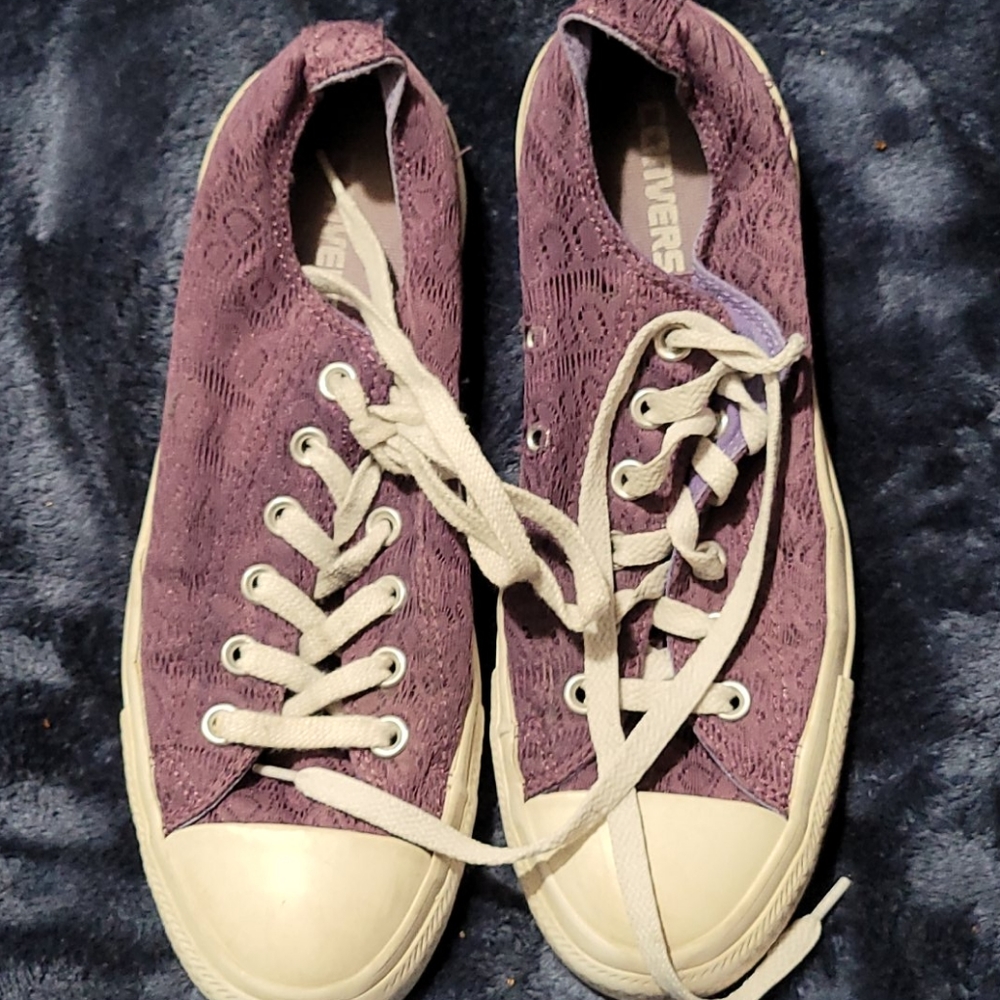 Converse low tops